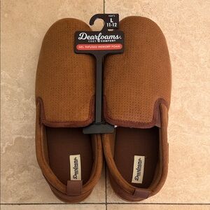 Dearfoams Men's Tan Slip-On Loafers